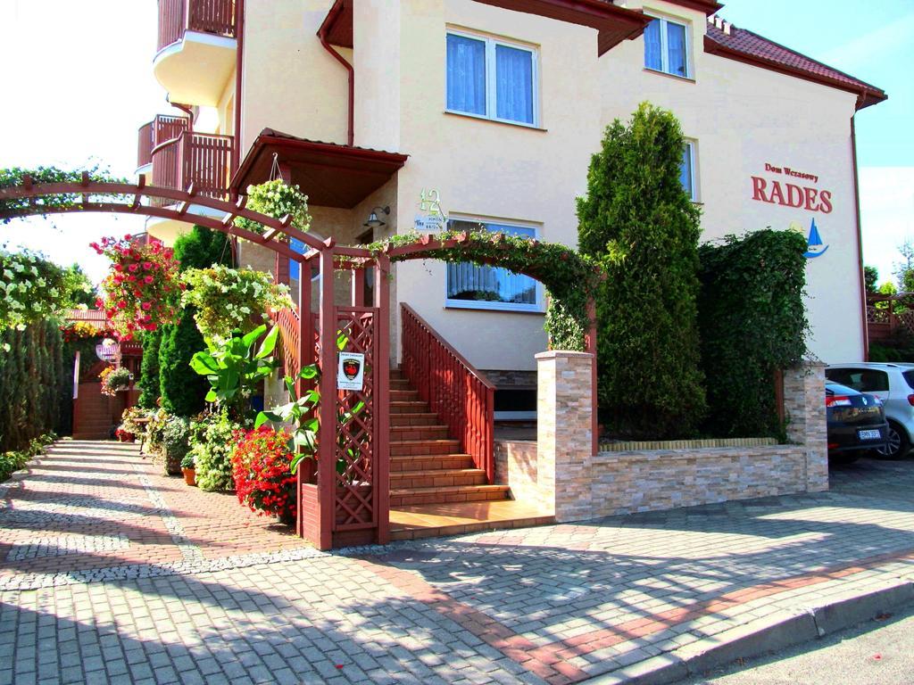 Rades Bed & Breakfast Wladyslawowo Bagian luar foto