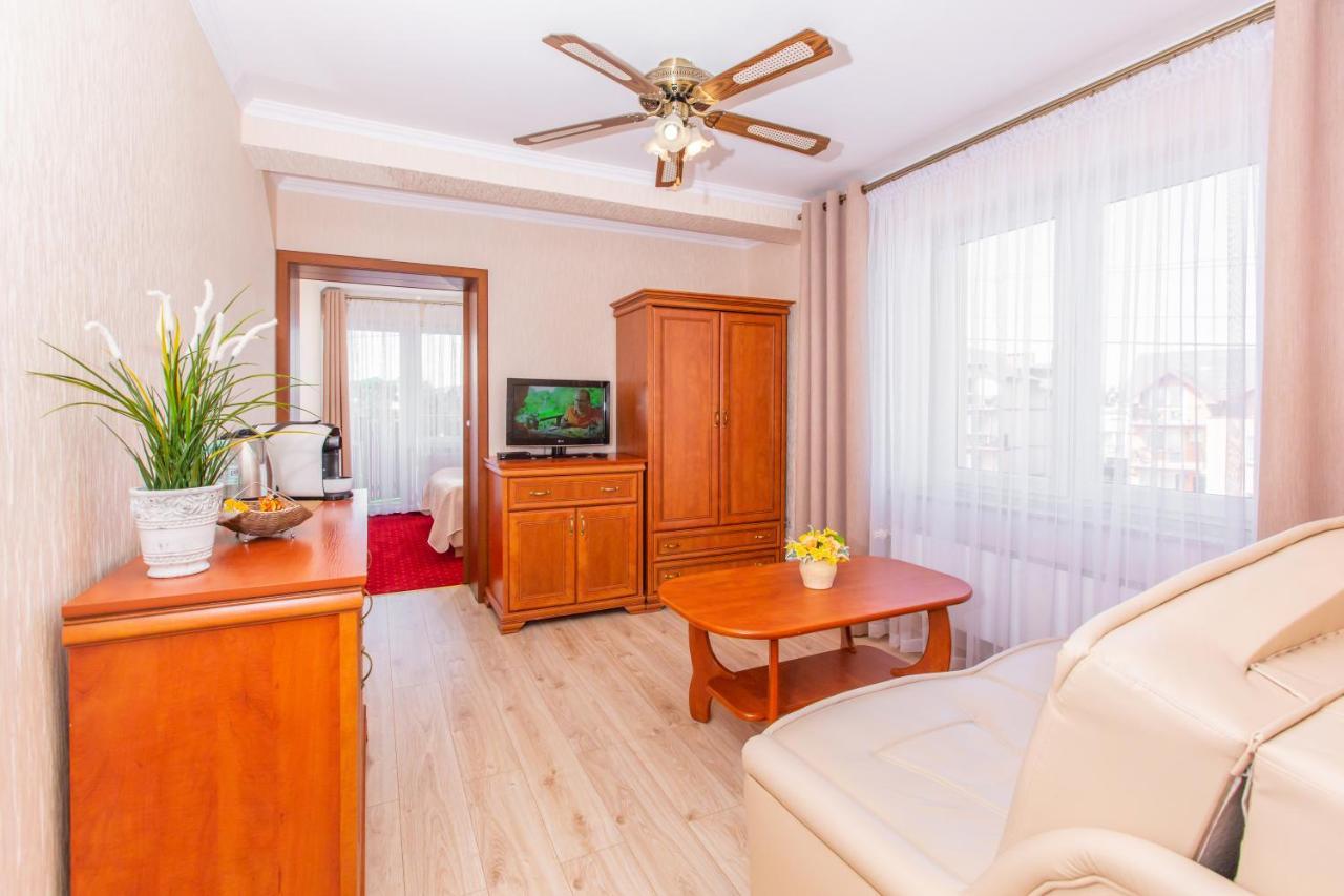 Rades Bed & Breakfast Wladyslawowo Bagian luar foto