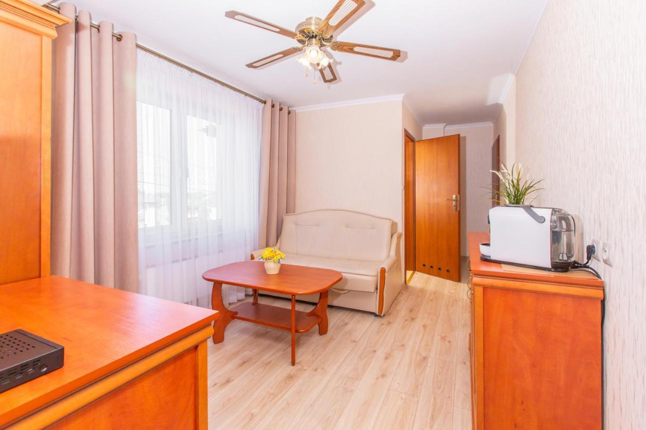 Rades Bed & Breakfast Wladyslawowo Bagian luar foto